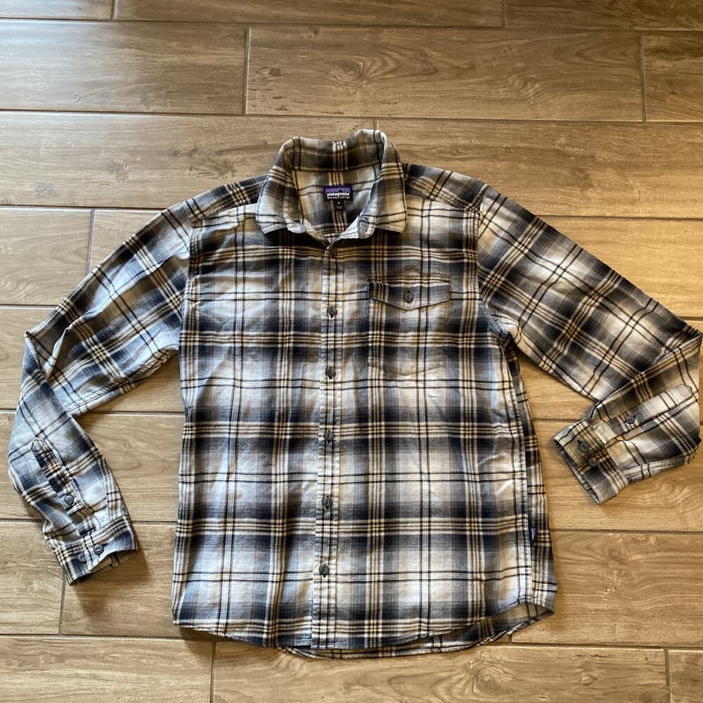 Patagonia Fjord Men's Shirt 100% Organic Cotton Plaid Flannel Size Medium